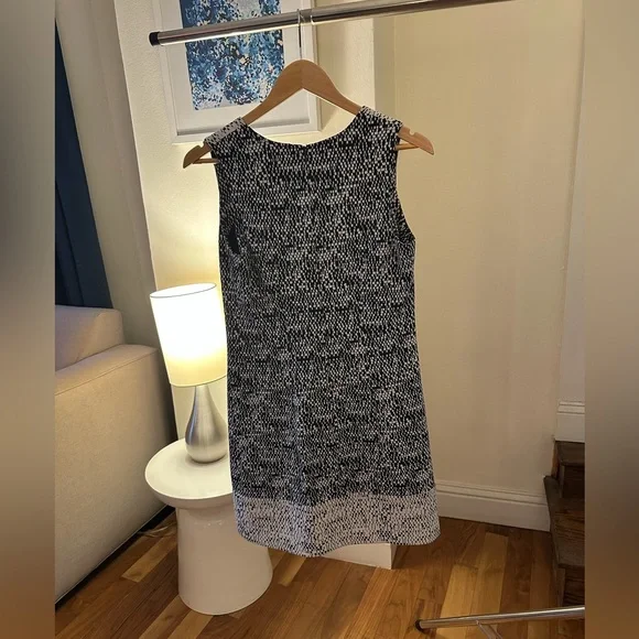 10 Crosby Derek Lam Sleeveless Dress - Picture 3 of 7